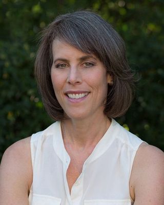 Photo of Marcy Kirshenbaum, Nutritionist/Dietitian, MS, CNS, LDN, CLT