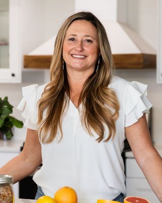 Photo of Monica M Lowe, Nutritionist/Dietitian, MS, RDN, LDN