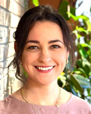 Photo of Savannah Cass - Blissful Belly Food & Nutrition, LLC, Nutritionist/Dietitian, RDN, MS, CLT