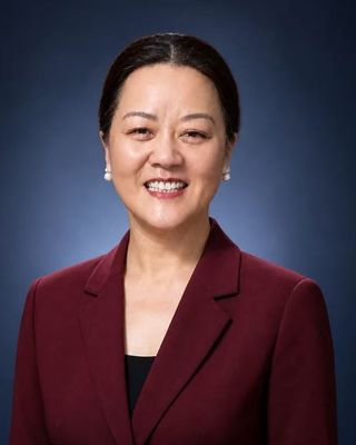 Photo of Zhong Liu, Acupuncturist, DOM
