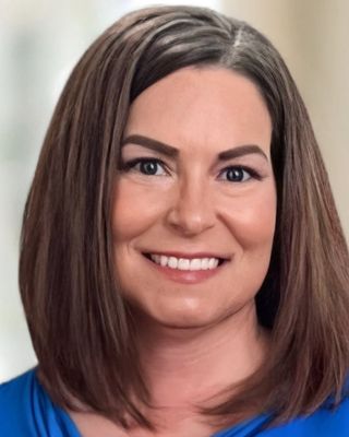 Photo of Amanda Phillips - Grit & Grace Nutrition, Nutritionist/Dietitian, NBC-HWC, BSCN/LN, CNS-C