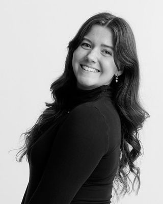 Photo of Alyssa Vets, Nutritionist/Dietitian, MPH, RD