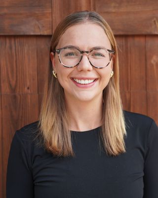 Photo of Claire Knutson, Nutritionist/Dietitian, RDN, LN