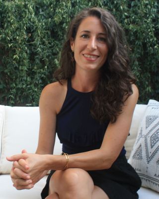 Photo of Amanda Wikan, Nutritionist/Dietitian, MS, RDN