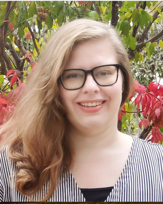 Photo of Mia O'Brien-Combs, Nutritionist/Dietitian, MPH, RDN, LDN