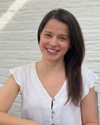 Photo of Alison Neov, Nutritionist/Dietitian, RD, CSG