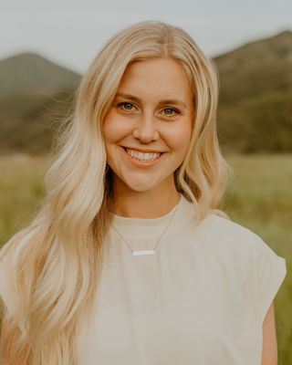 Photo of Tara McCormick, Nutritionist/Dietitian, MS, RDN