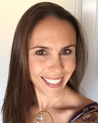 Photo of Lisa McDermott, Registered Dietitian, MS, RD, LD