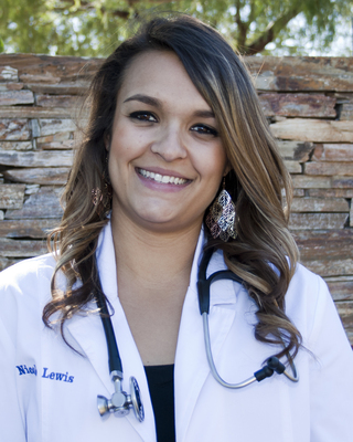 Photo of Nicole Lewis, Naturopath in West Linn, OR