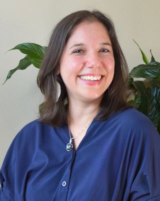 Photo of Amanda Saunders, Massage Therapist, LMT