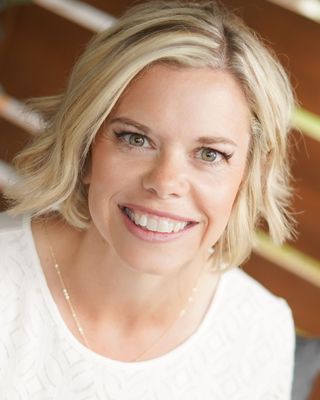 Photo of Amber Ray, RD, LD, IFNCP, Nutritionist/Dietitian