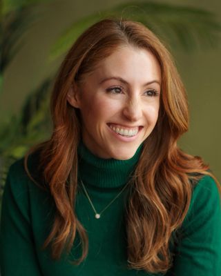 Photo of Kirby Walter, Nutritionist/Dietitian, RDN, IBCLC