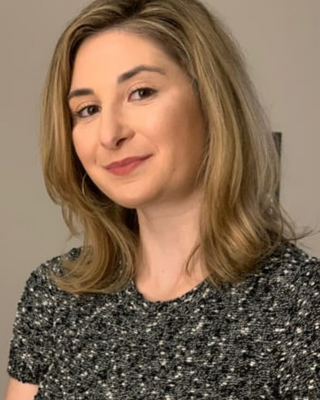 Photo of Gabrielle Meranshian, Nutritionist/Dietitian in Alaska