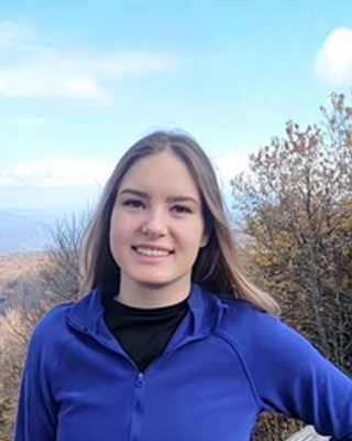 Photo of Viktoria Reed, Nutritionist/Dietitian, RD, RDN, LDN