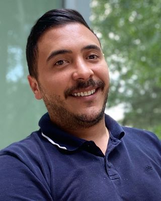 Photo of Nalsen Bolivar, Massage Therapist