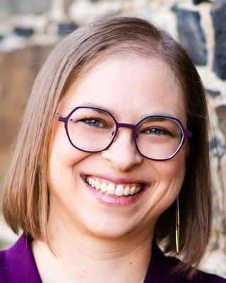 Photo of Lauren Adler Dear - Dear Nutrition, Nutritionist/Dietitian, MS, RDN, LDN