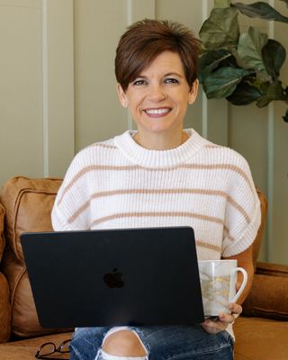 Photo of Crystal Fox - Healing Nutrition Therapy of Louisiana, Nutritionist/Dietitian, CEO, MS, RDN, LDN, IEDS