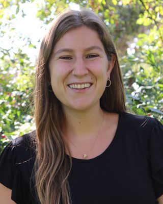 Photo of Erin Mahoney, Nutritionist/Dietitian, RDN, MSc, CPT