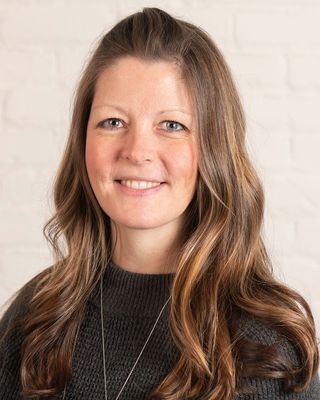 Photo of Keri Karst, Nutritionist/Dietitian, RDN