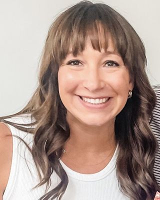 Photo of Christina DiSegna, Nutritionist/Dietitian, MS, RD