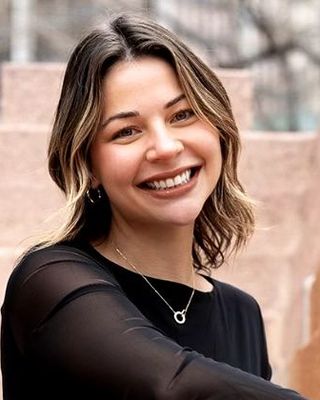 Photo of Emily LaBombard, Nutritionist/Dietitian, MPH, RDN