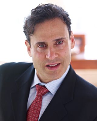 Photo of Robert Silverman, Chiropractor in New York, NY