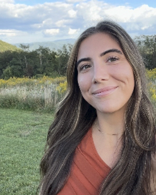 Photo of Alexis Pinto, Nutritionist/Dietitian, MS, RDN, LDN