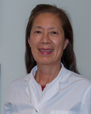Photo of Dove M Yu, Acupuncturist in Albany, CA