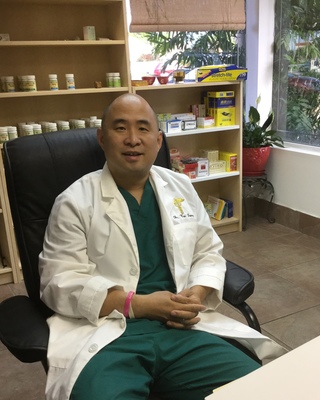 Photo of Tai Fang, Acupuncturist in Miami, FL