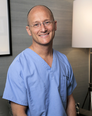 Photo of Erich Emmanuel Menge, Chiropractor in Lauderdale by the Sea, FL