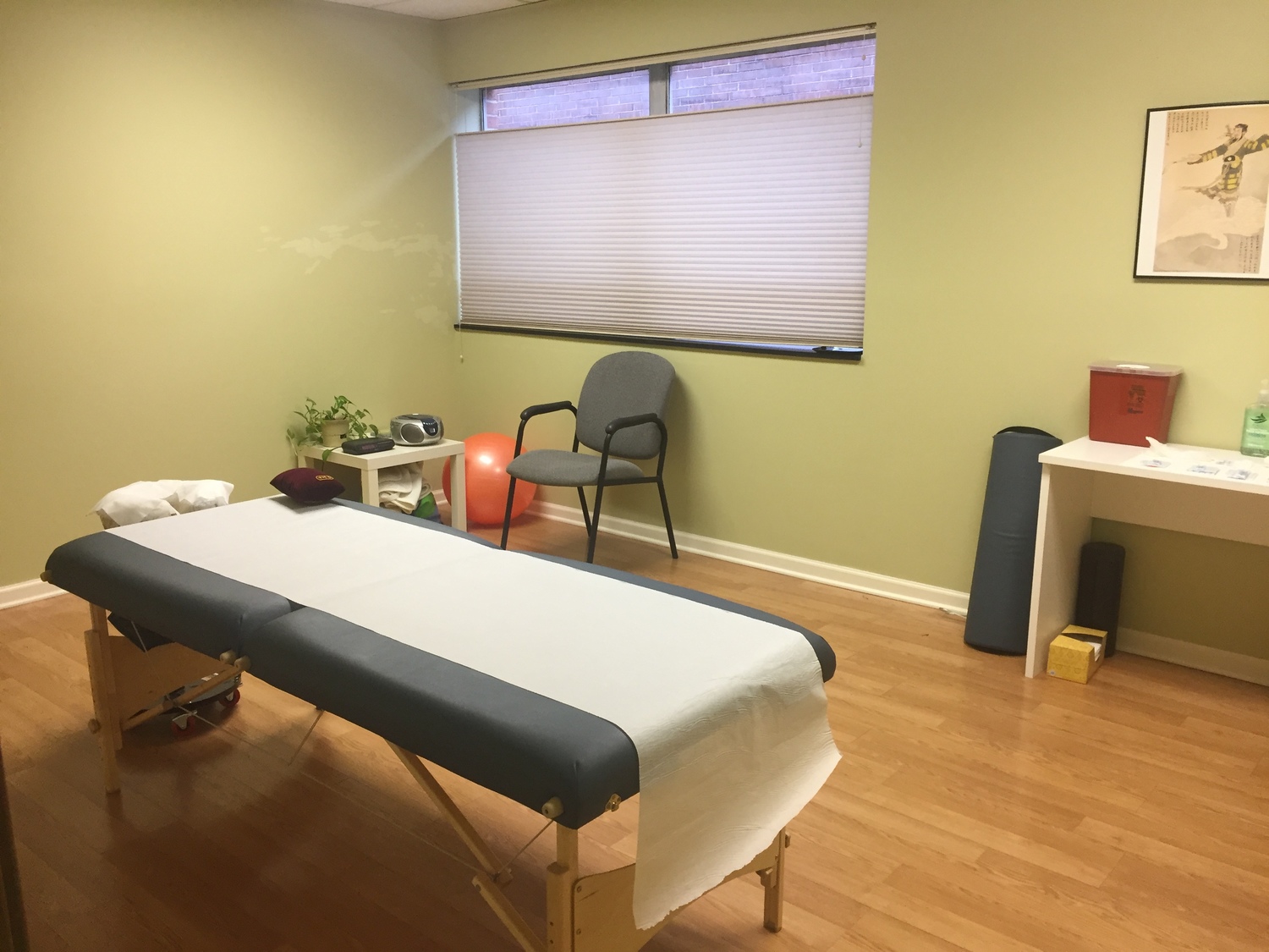 Ivy Kwielford, Acupuncturist, Glenview, IL, 60025 | HealthProfs.com