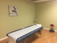 Gallery Photo of Acupuncture treatment room