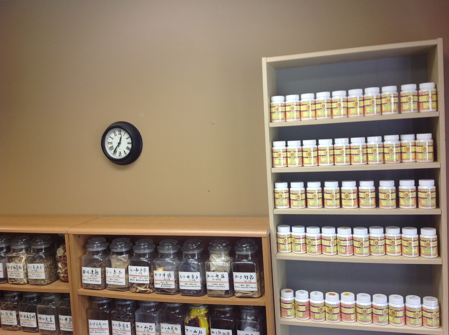 Acupuncture and Herbal Wellness Center, LLC, Acupuncturist, Federal Way