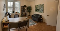 Gallery Photo of Welcome to our office and have a seat!