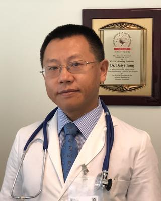 Photo of Daiyi Tang, Acupuncturist in Miami, FL