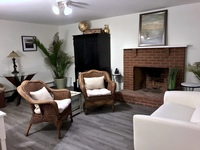 Gallery Photo of Old Saybrook, Connecticut Office - comfortable setting