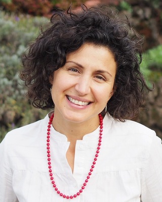 Photo of Sivan Dirks, Acupuncturist in Portland, OR