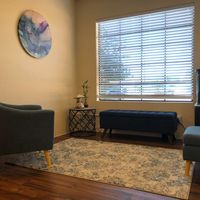 Gallery Photo of We have a nice waiting area with comfortable seating and fresh water for before or after your appointment.
