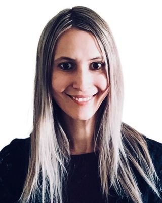 Photo of Shena Jaramillo, Nutritionist/Dietitian, RD