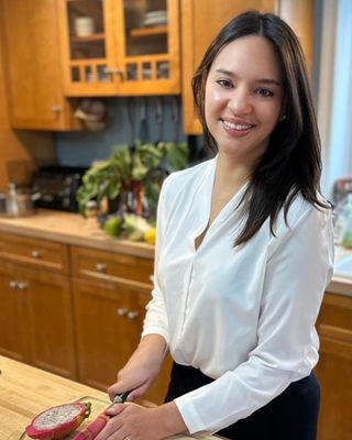 Photo of Alisa Peterson, Nutritionist/Dietitian, MS, RDN, LDN