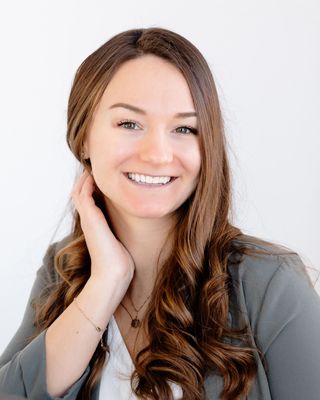 Photo of Katie Janeczek, Nutritionist/Dietitian, MS, RDN, LDN