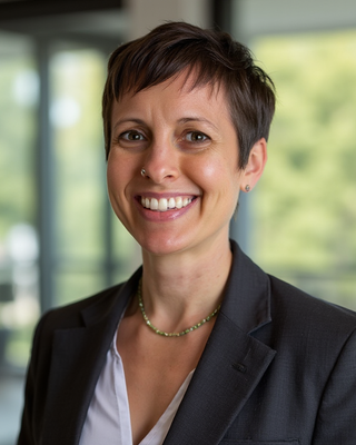 Photo of Dr. Tara Lyn Coppola, Naturopath, ND, MS, CES