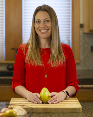 Photo of Jenny Janov, Nutritionist/Dietitian in Springfield, OR