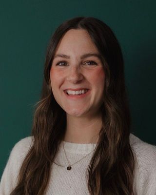 Photo of Peyton Janicek - Peachy Plate Nutrition, LLC, Nutritionist/Dietitian, MS, RD, LMNT