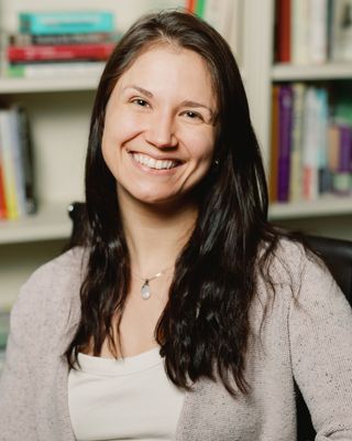 Photo of Alysha Gebo, Nutritionist/Dietitian, MS, RD, LDN