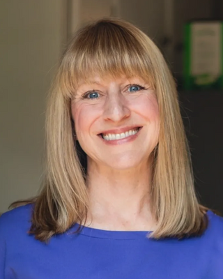 Photo of Heidi Maher, Nutritionist/Dietitian, MS, LDN