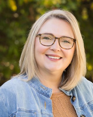 Photo of Cristen Luehmann - Cristen Luehmann Nutrition Counseling, LLC, Nutritionist/Dietitian, MS, RDN/LD, CEDS, NBC-HWC