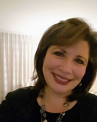 Photo of Dr. Lori R Lee, Nutritionist/Dietitian, THD, RDN, CLT