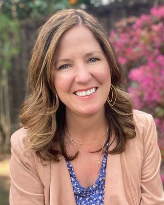 Photo of Lisa Cross - Cross into Wellness, Nutritionist/Dietitian, MS, FNTP, M-RWP