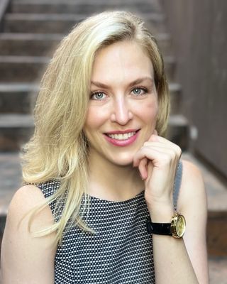 Photo of Tara Jensen, RDN, IBCLC, Nutritionist/Dietitian